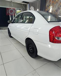 هیوندای ئەکسنت